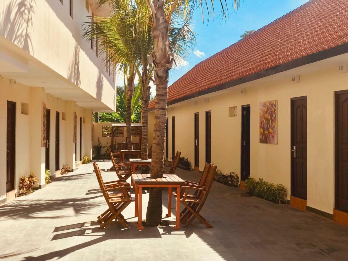 Familytel Bali Hotel Kuta Selatan Exterior foto