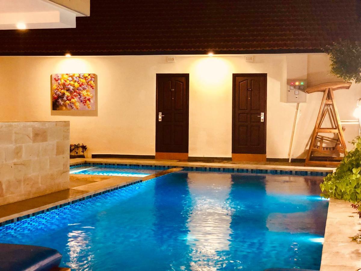Familytel Bali Hotel Kuta Selatan Exterior foto