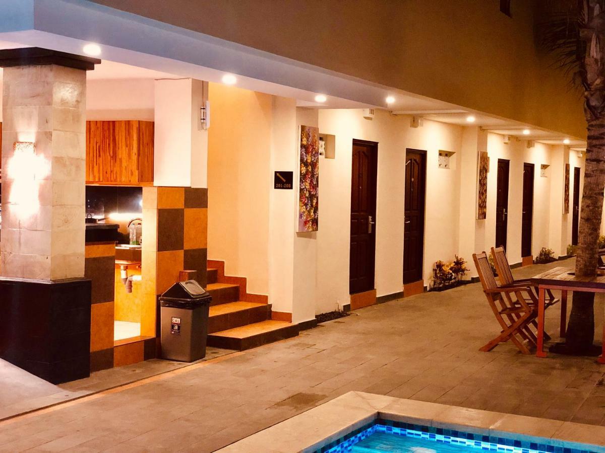 Familytel Bali Hotel Kuta Selatan Exterior foto